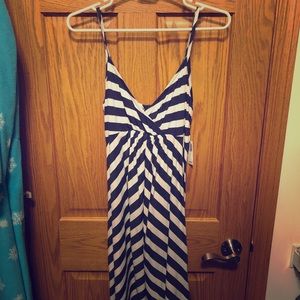 Old Navy Maternity Dress